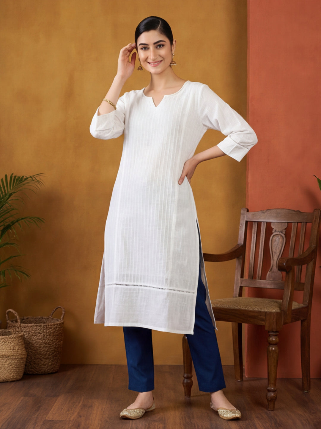 Women White Cotton Pin Tucks Straight Kurta