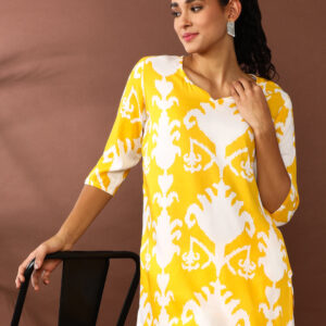 Floral Printed Straight Kurta & Trousers Sets