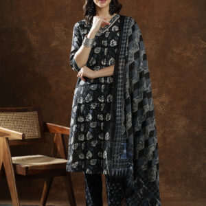 Floral Embroidered Straight Pure Cotton Kurta & Trousers Sets