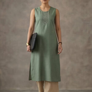 Green Embroidered Sleeveless Kurta
